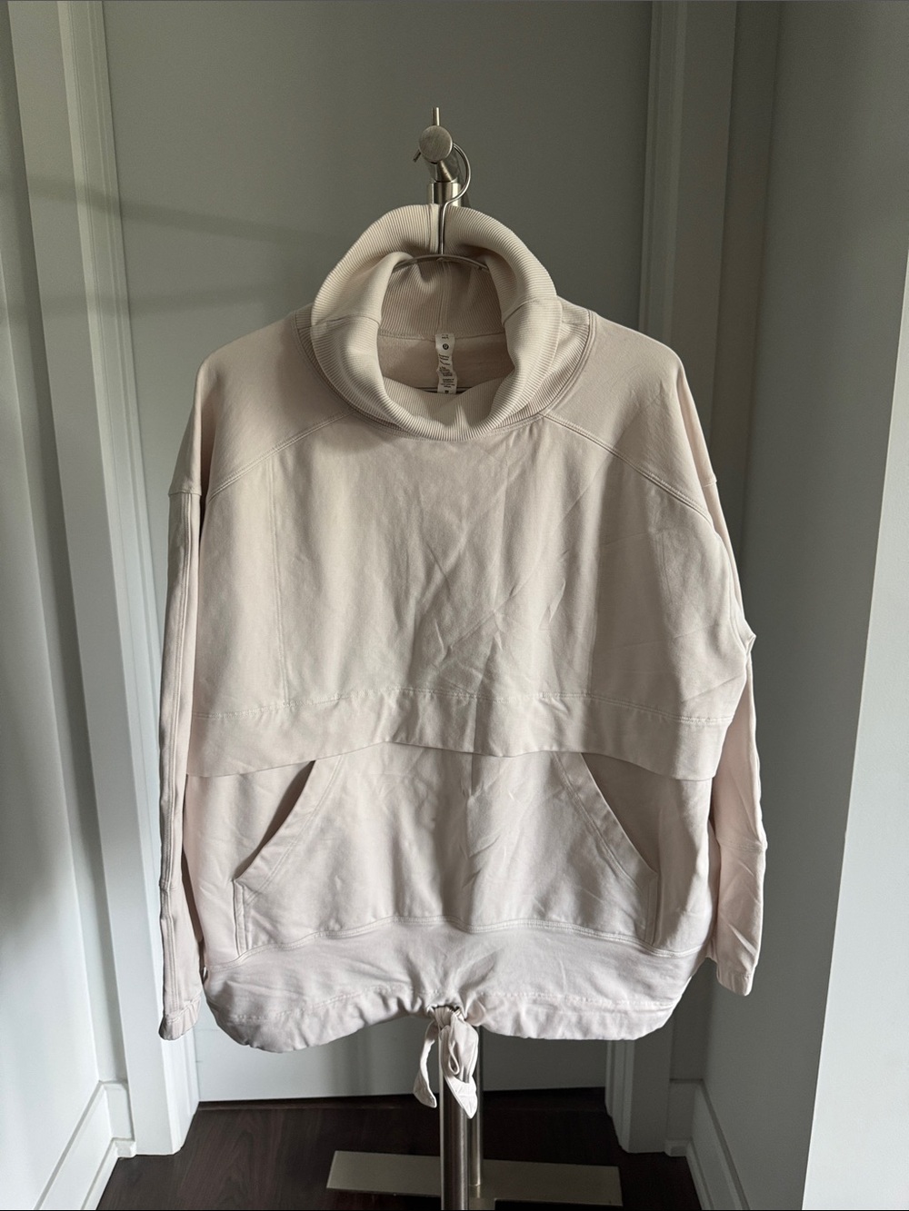 lululemon athletica Cream Funnel Neck Pullover